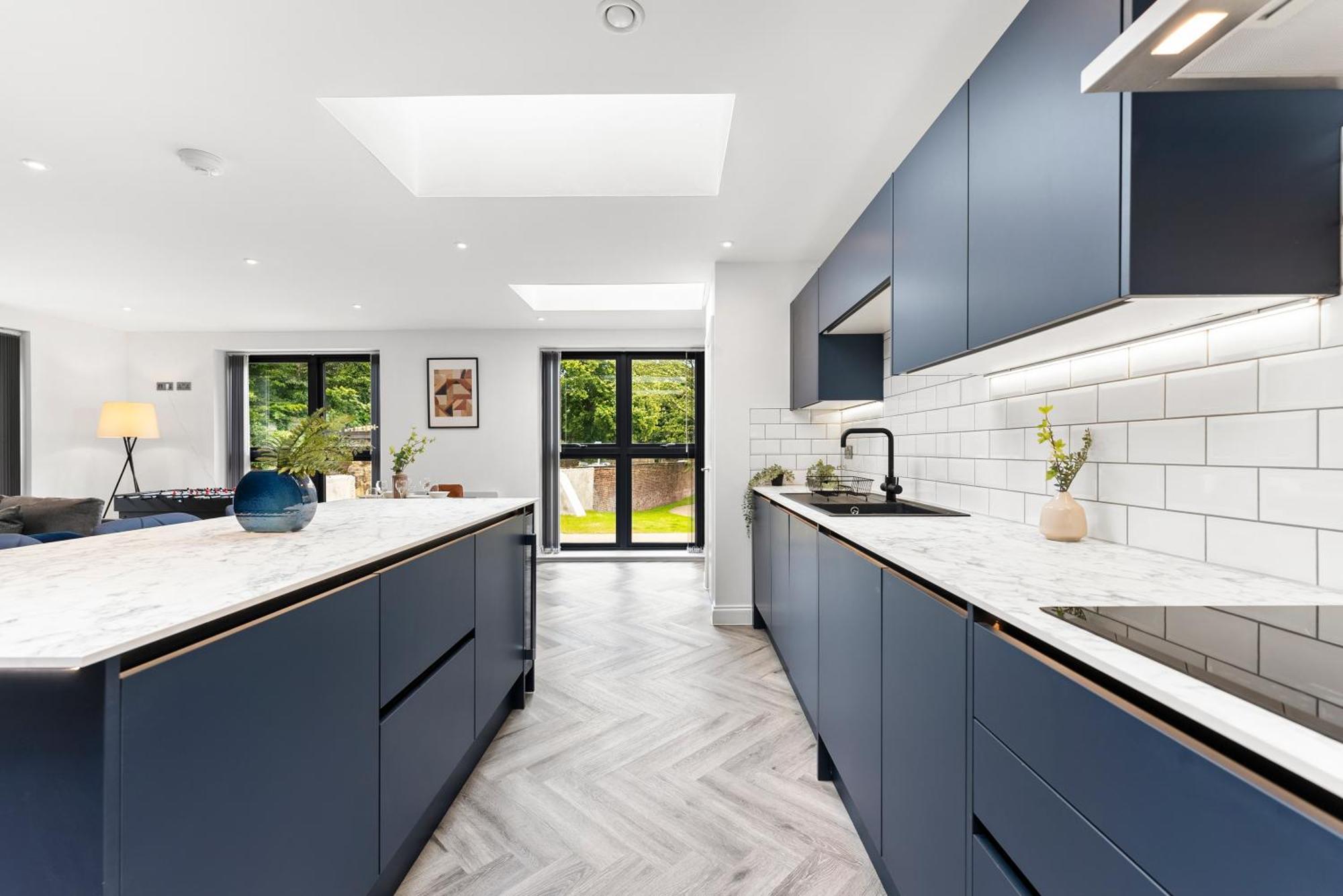 Stylish Large Leeds Apartment - Parking Esterno foto