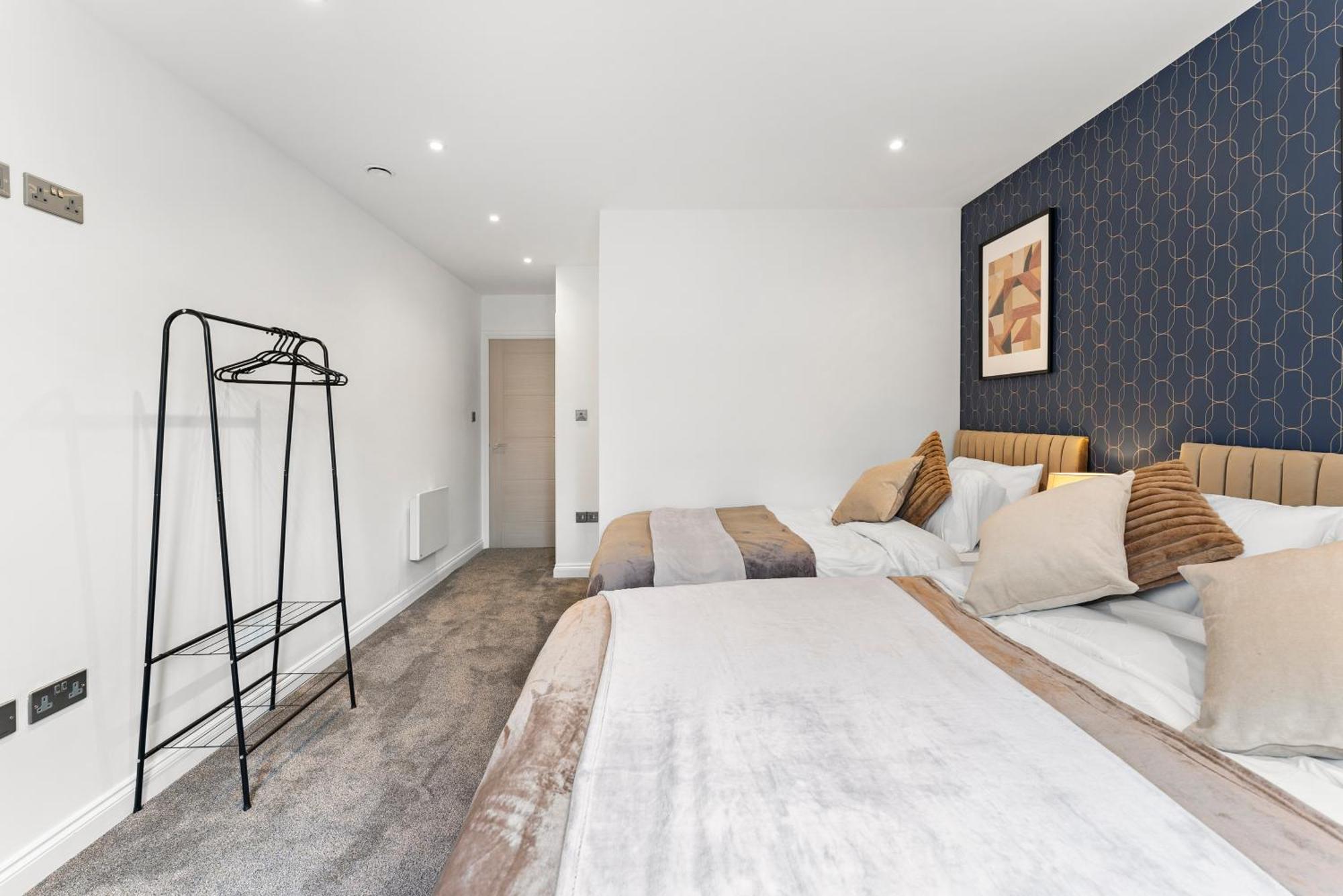 Stylish Large Leeds Apartment - Parking Esterno foto